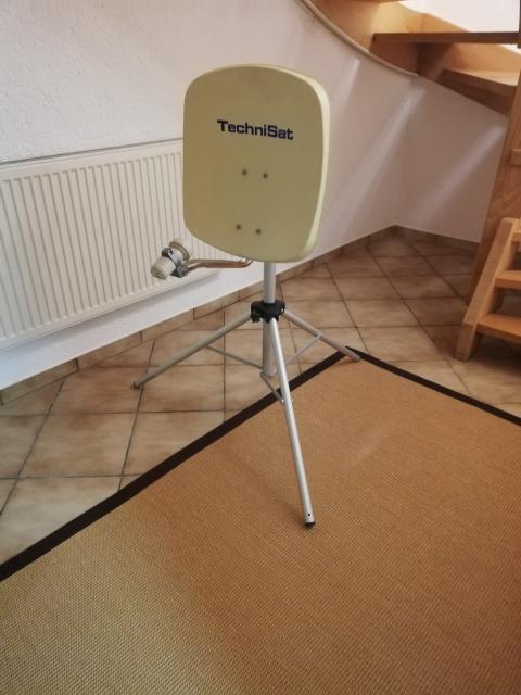 Satantenne mit Ständer - Sonst Camping - Weißnaußlitz