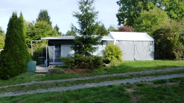 Dauercampinganlage mit 2 Wohnwagen im Odenwald
